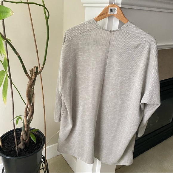 DONNI. Gray White Striped Pocket Open Cardigan - Picture 9 of 13